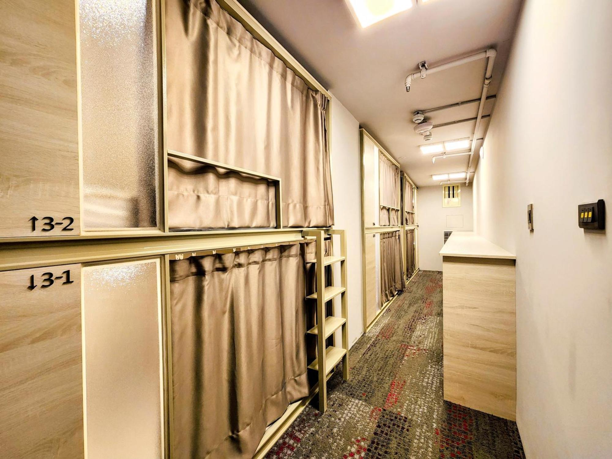 Just Live Hostel Taipei Exterior photo