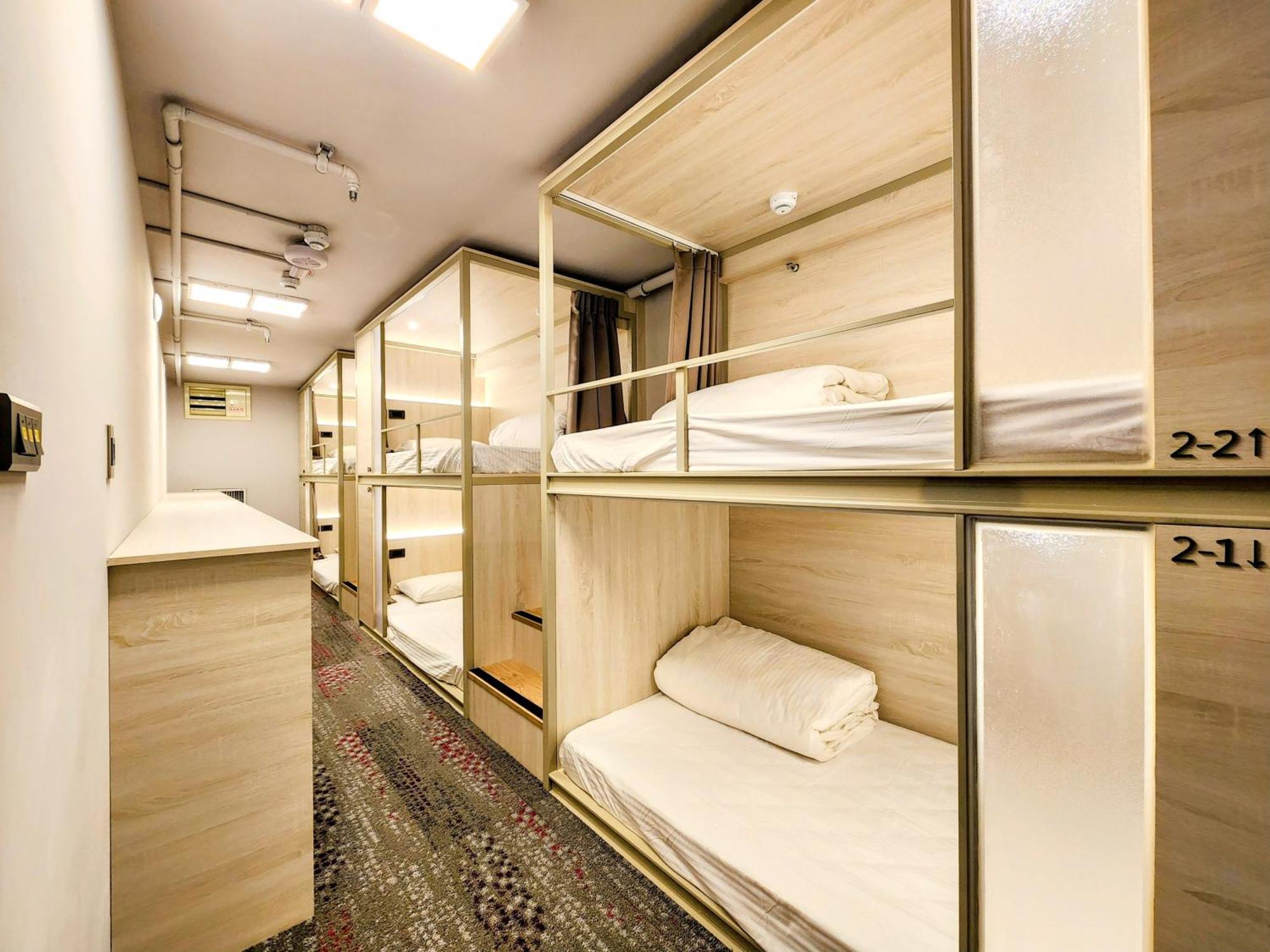 Just Live Hostel Taipei Exterior photo